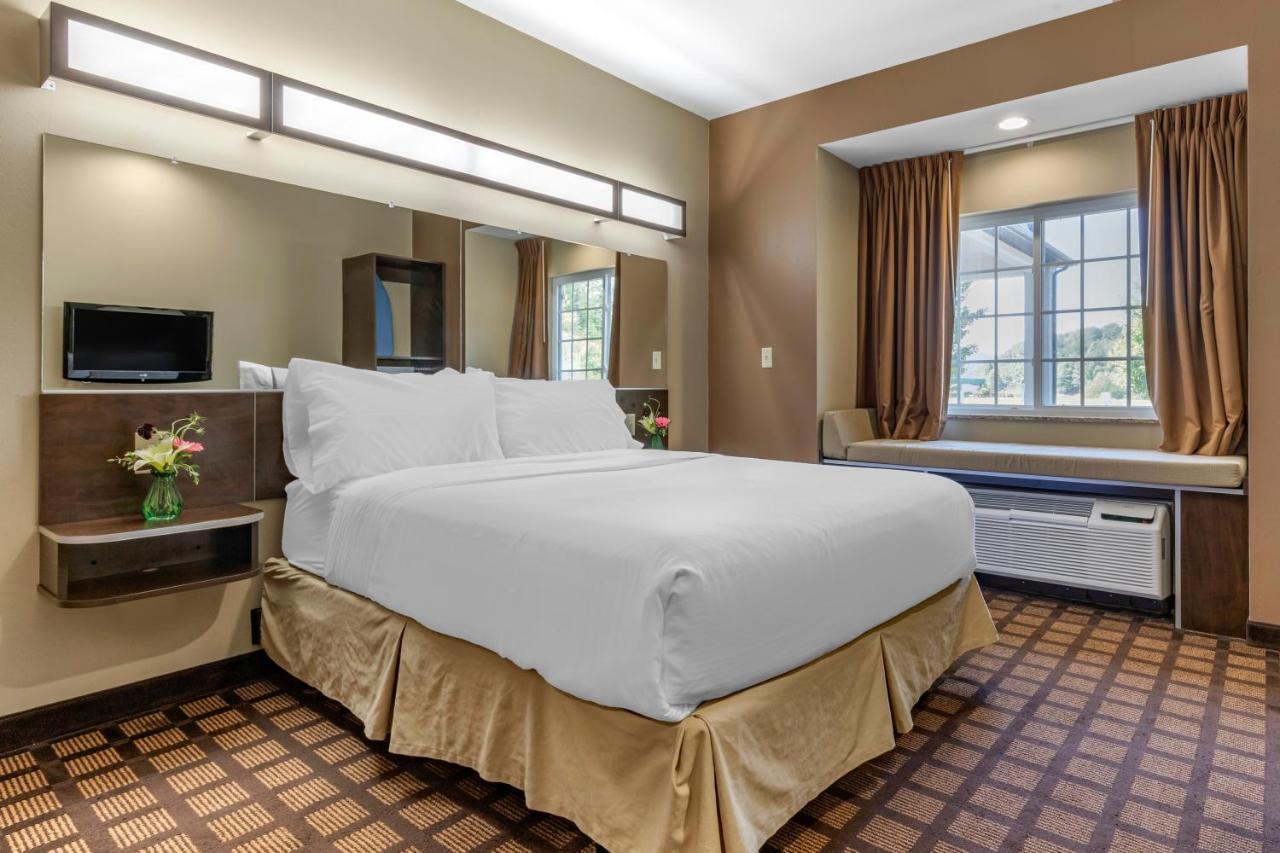 Microtel Inn & Suites Dillsboro/Sylva Ngoại thất bức ảnh