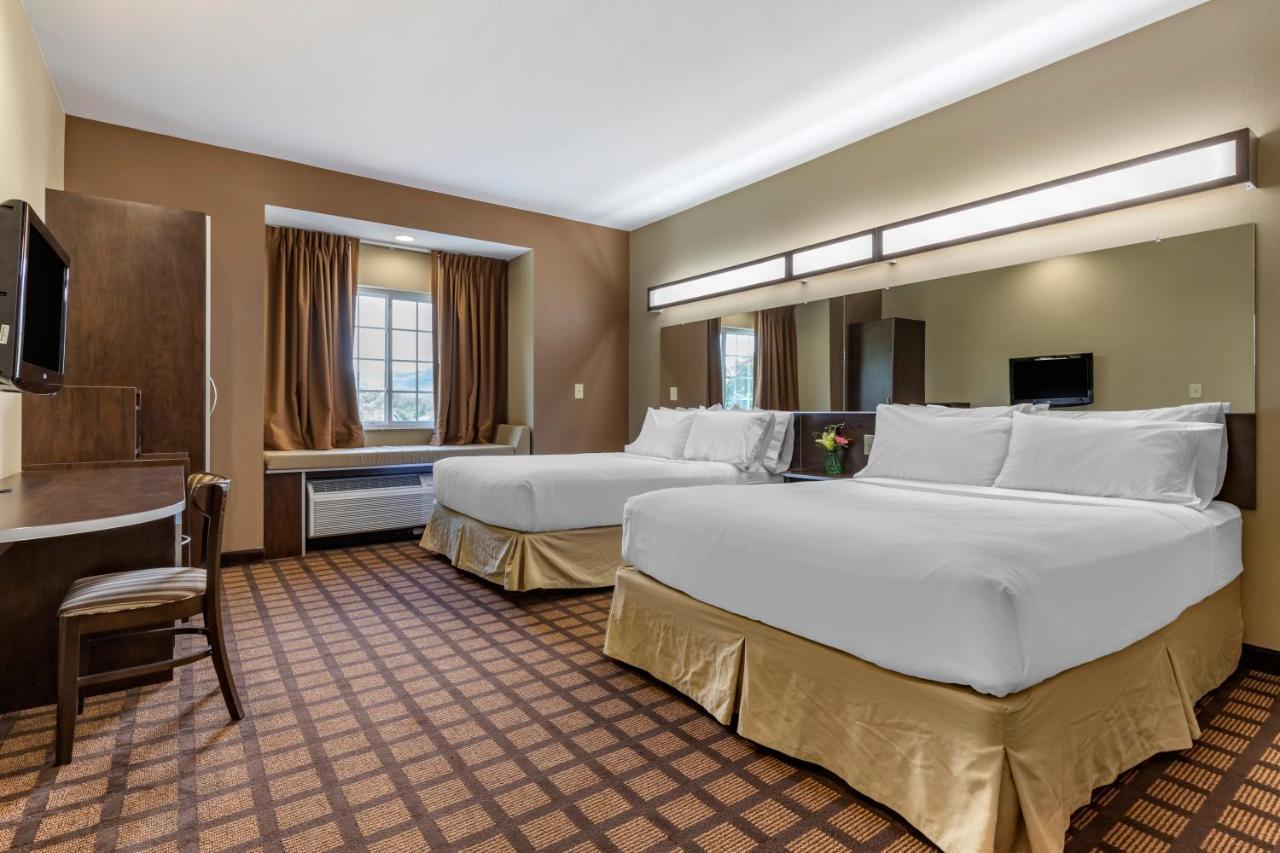 Microtel Inn & Suites Dillsboro/Sylva Ngoại thất bức ảnh