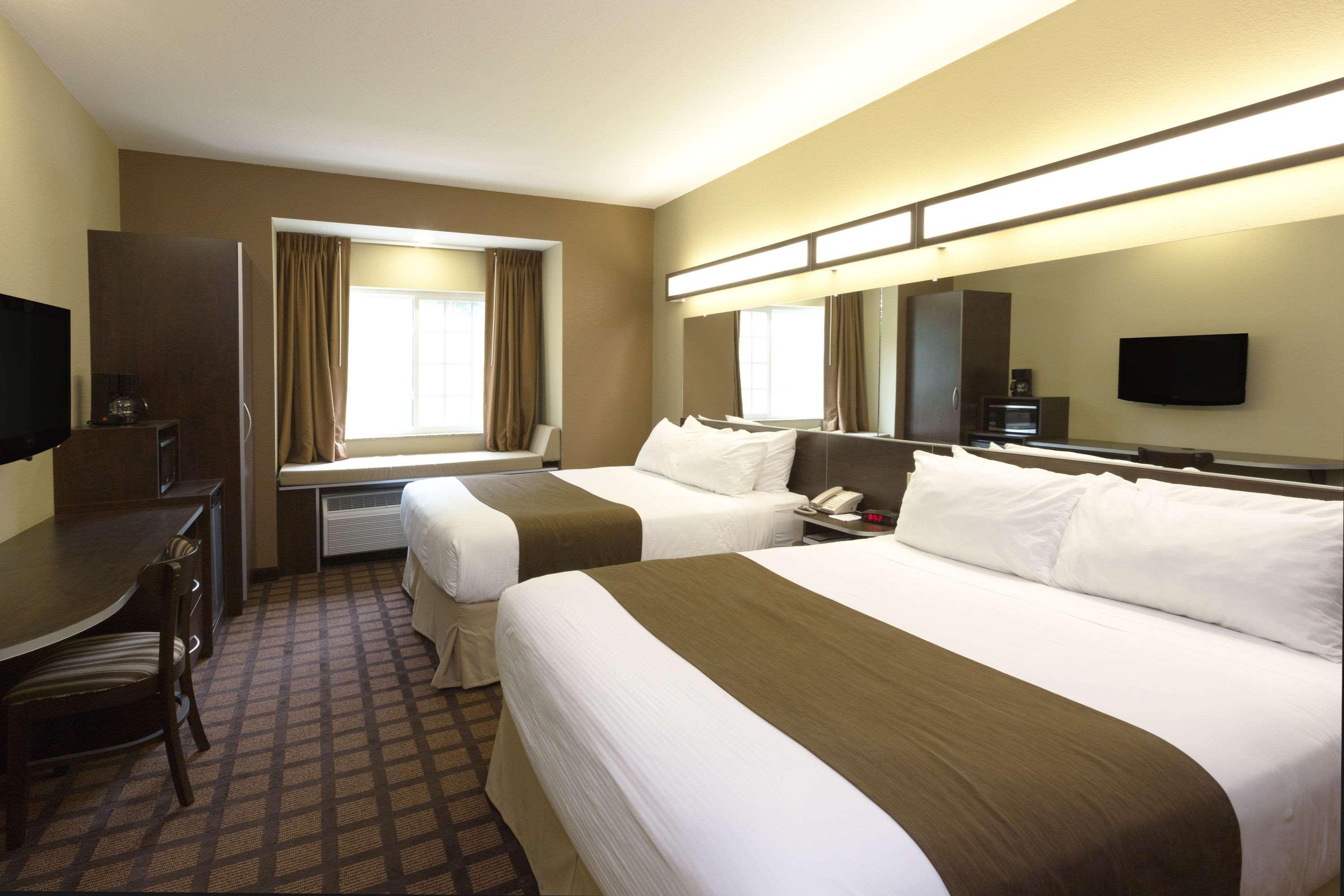 Microtel Inn & Suites Dillsboro/Sylva Ngoại thất bức ảnh
