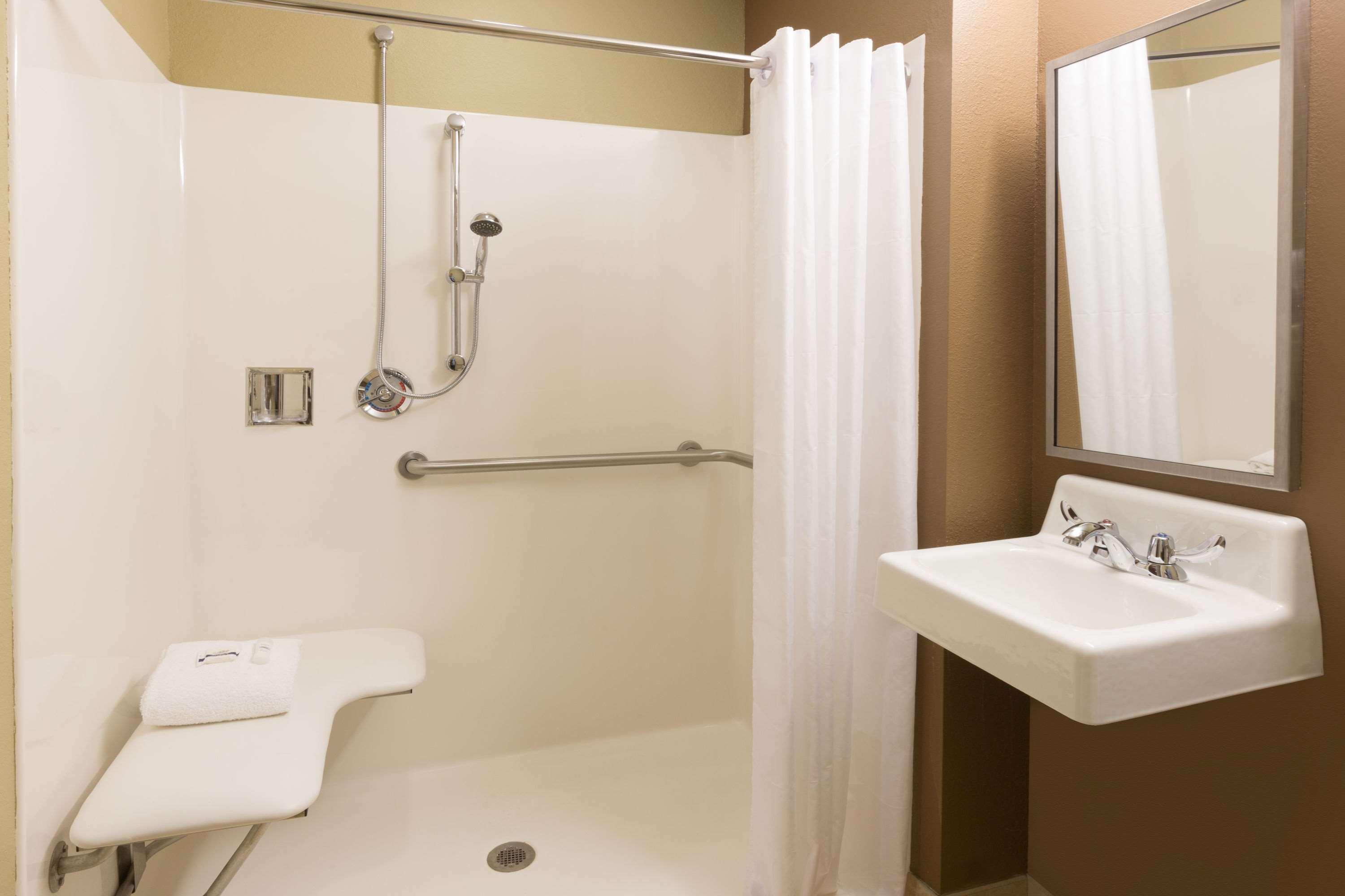 Microtel Inn & Suites Dillsboro/Sylva Ngoại thất bức ảnh